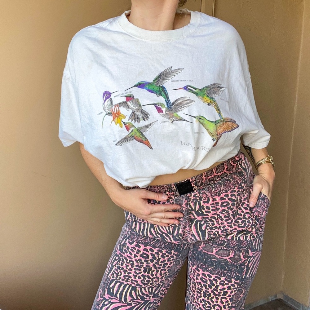 • sold • Vintage 90s colorful hummingbird tshirt